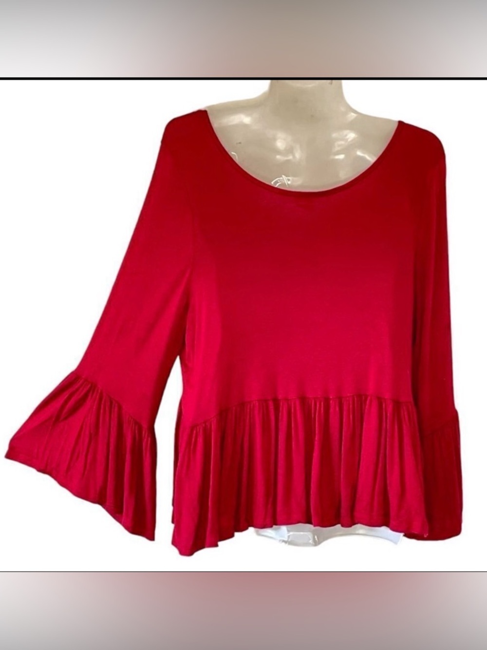 Cacia Red Boxy Crop Top with Scoop Neck Ruffled Bell Sleeve and Peplum Hem  Med